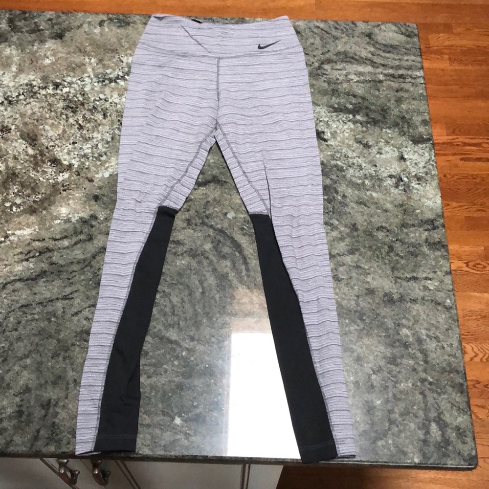 GREY AND BLACK MESH NIKE LEGGINGS